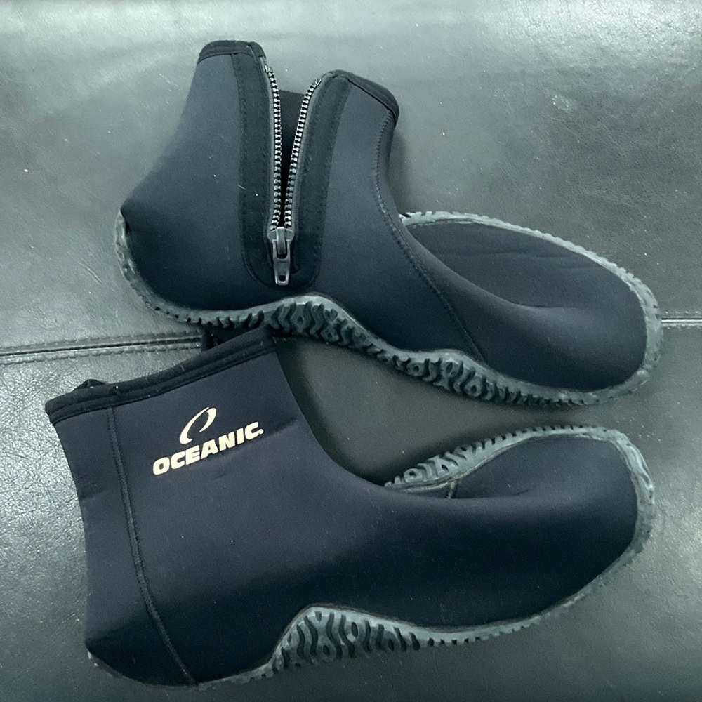Oceanic Scuba Diving Snorkeling boots side zip Men’s 11-12